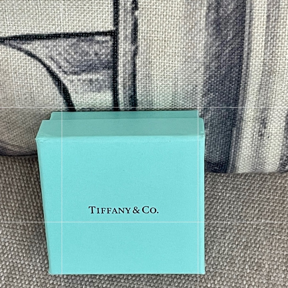⭐️COA⭐️TIFFANY & Co Silver 925 Elsa Peretti full Heart Necklace W/Box💯Authentic - Picture 7 of 7